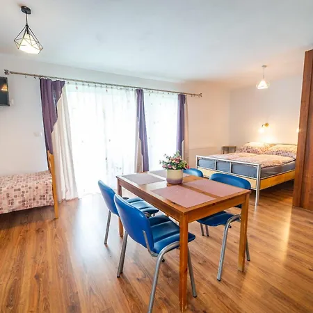 Rum i privatbostad Obiekt Wakacyjny Rejs Mikołajki